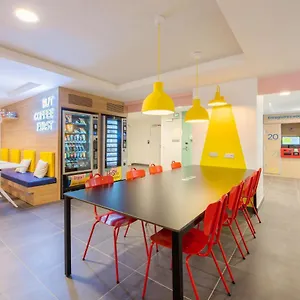 Hostel Hosho Paris Sud - Porte D'italie, Le Kremlin-Bicetre